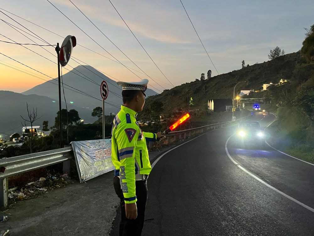 Libur Panjang, Polres Wonosobo Siaga Penuh di Jalur Dieng, Antisipasi Lonjakan Wisatawan