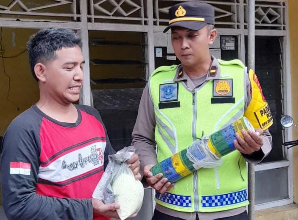 Warga Sukarela Serahkan Balon Udara dan Bahan Petasan Usai Insiden Ledakan di Pekalongan