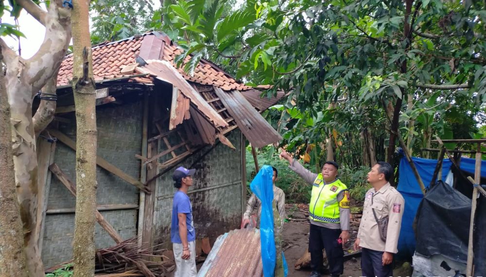 Gempa Pacitan Picu Kerusakan Rumah Warga di Kebumen