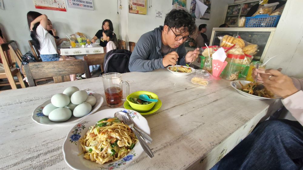 Bakmie Gareng, Kuliner Legendaris Kota Lama Banyumas dengan Cita Rasa Otentik yang Bertahan Puluhan Tahun