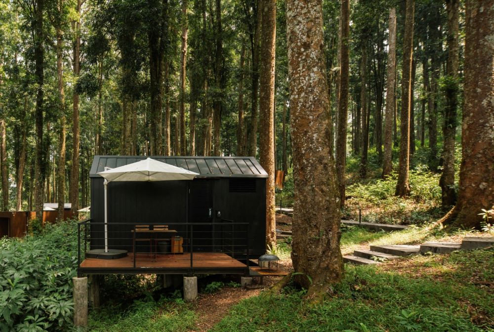 Menikmati Glamping Modern di Tengah Alam Asri Baturraden Banyumas
