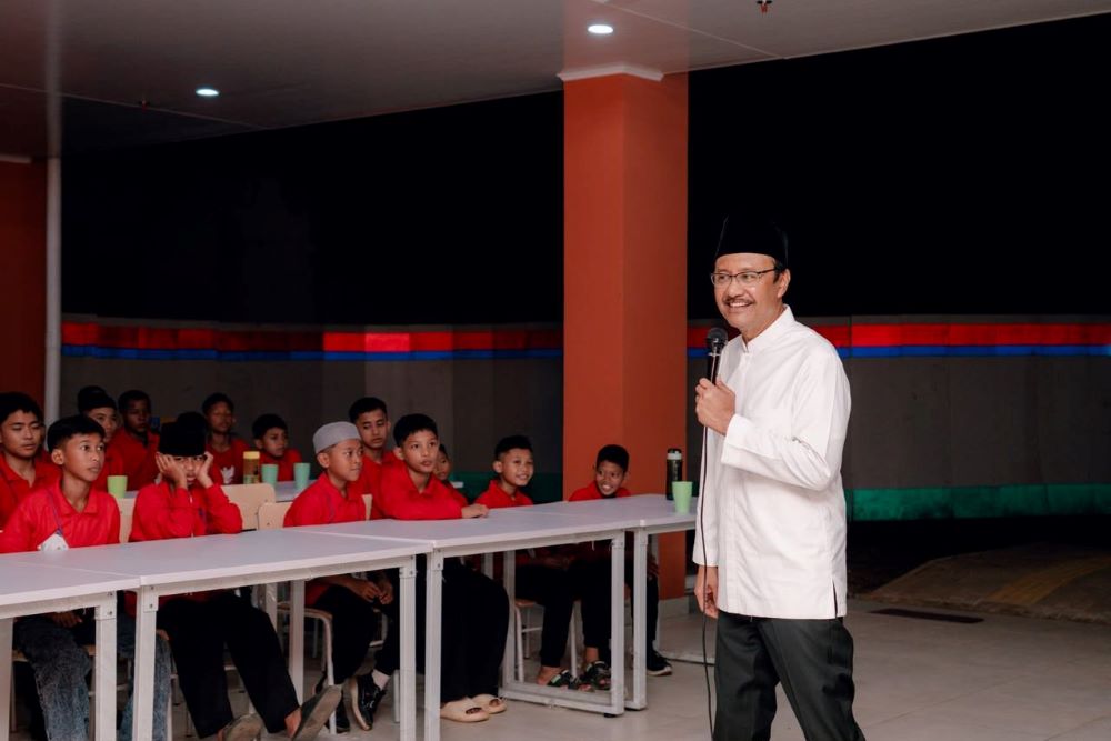 Gus Ipul Beri Semangat Siswa Sekolah Rakyat DKI Jakarta, Pastikan Lingkungan Belajar Bebas Perundungan