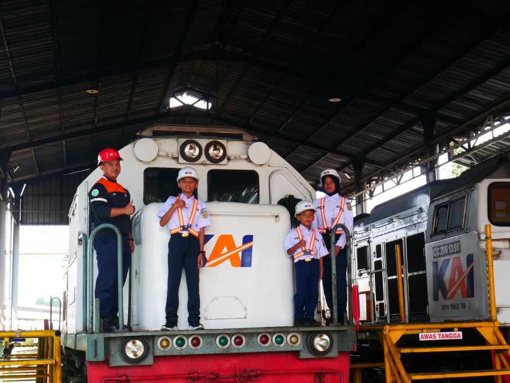 Rail Academy KAI Daop 5 Purwokerto Ajak Anak Jadi "Pegawai KAI Sehari"