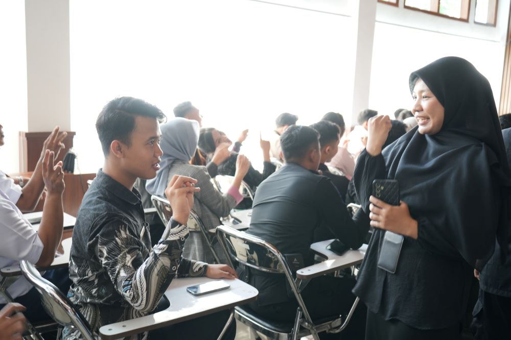 Tingkatkan Layanan Inklusif Jelang Angkutan Lebaran 2026, KAI Daop 5 Bekali Frontliner Pelayanan Disabilitas