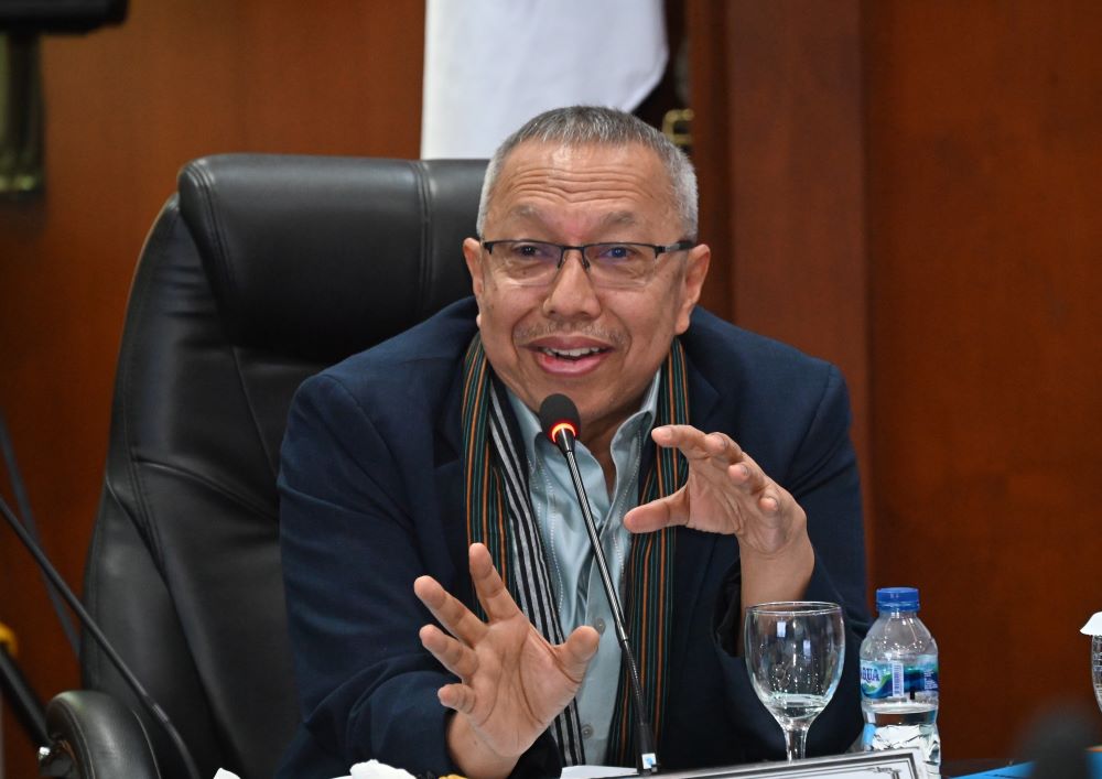Kemenhan Tegaskan Tak Ada Larangan Hijab, DPR Minta Unhan Kawal Aturan hingga Lapangan