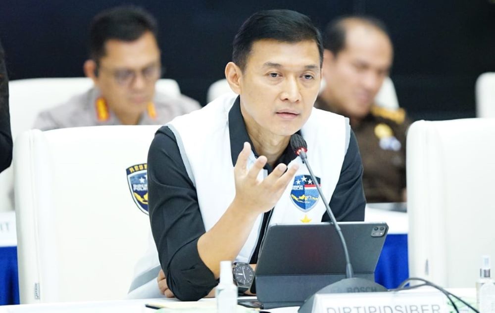 Buronan Interpol LCS Ditangkap di Soekarno-Hatta, Polri Bongkar Jaringan Penipuan Online Internasional