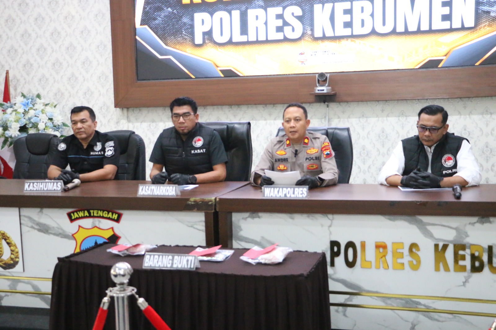 Dari Transaksi Online ke Kamar Kos, Polisi Bongkar Jejak 1.237 Obat Keras di Kebumen