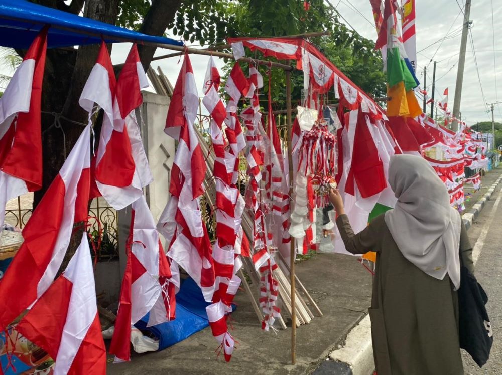 Bisnis Musiman yang Panen Cuan di Bulan Agustus