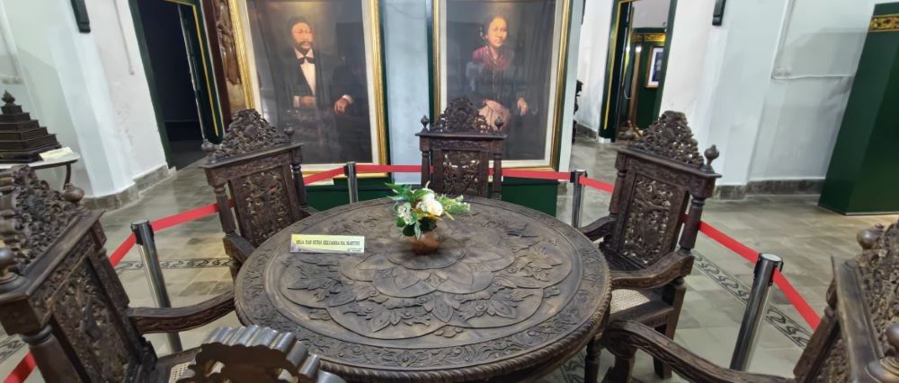 Kisah Meja RA Kartini di Museum Rembang, Saksi Kebersamaan Keluarga dan Filosofi Hidup
