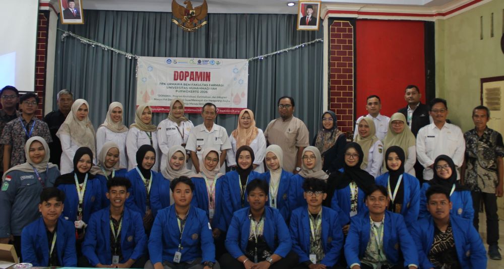 BEM Farmasi UMP Luncurkan Program DOPAMIN di Banyumas