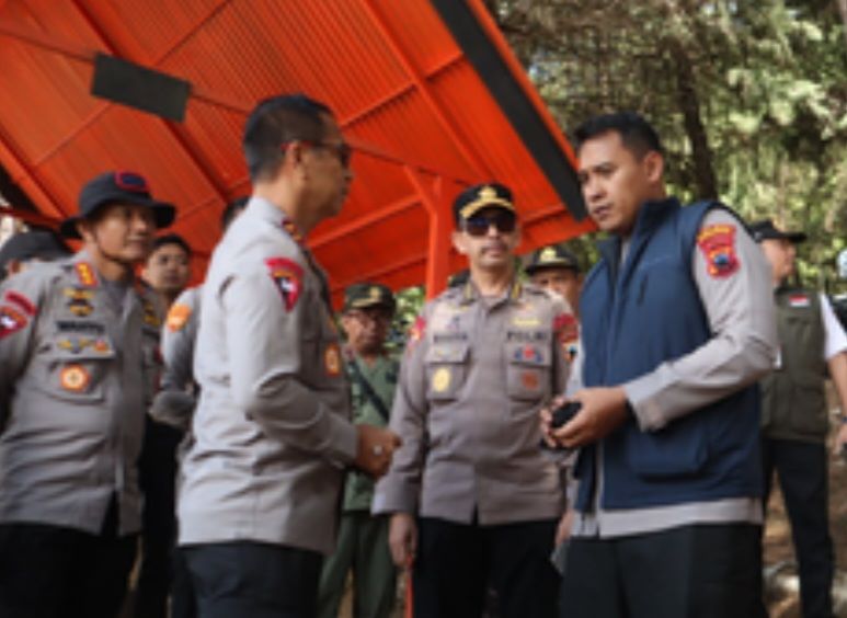Kebakaran Gunung Sumbing Meluas hingga 306 Hektare