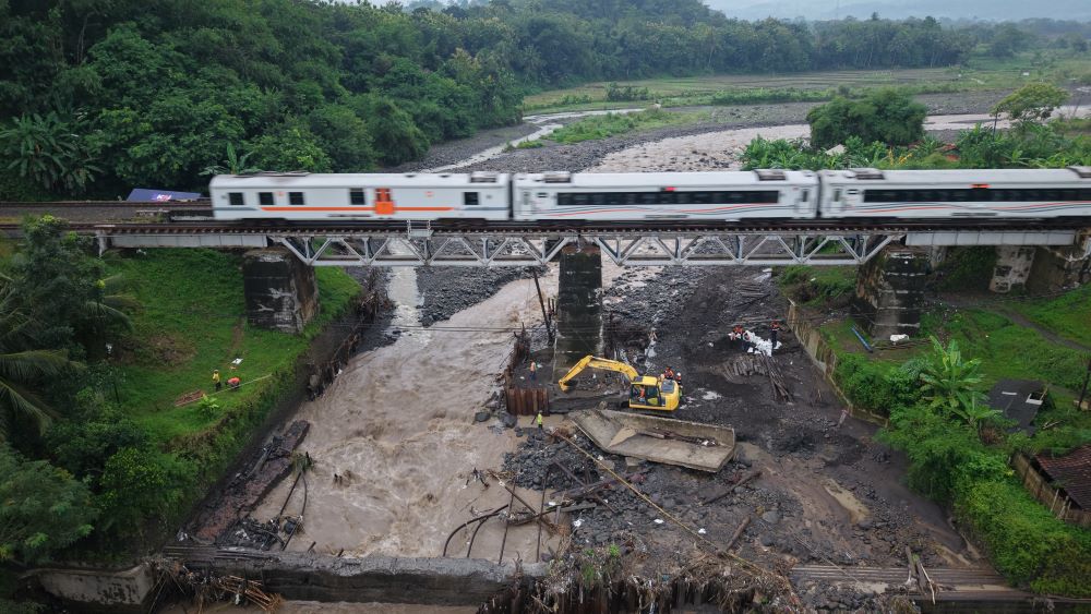 Jalur KA Prupuk–Linggapura Kembali Normal Bertahap Usai Perbaikan Jembatan, 13 Perjalanan Sempat Terdampak