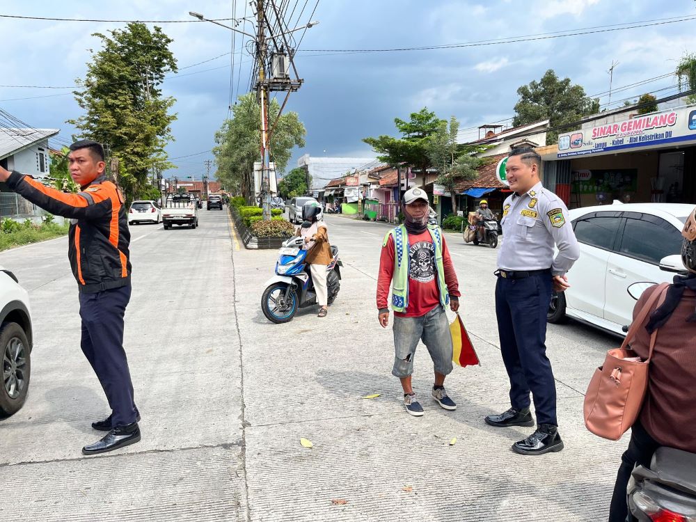 Mudik Lebaran 2026, Dishub Banyumas Optimalkan Peran Pak Ogah melalui Edukasi