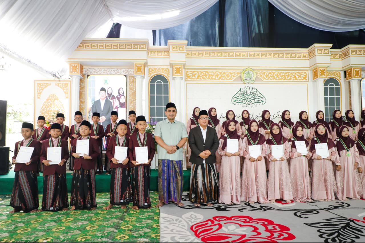 41 Anak di Pati Khatam Hafalan Al-qur'an, Gus Yasin : Jangan Berhenti Disini