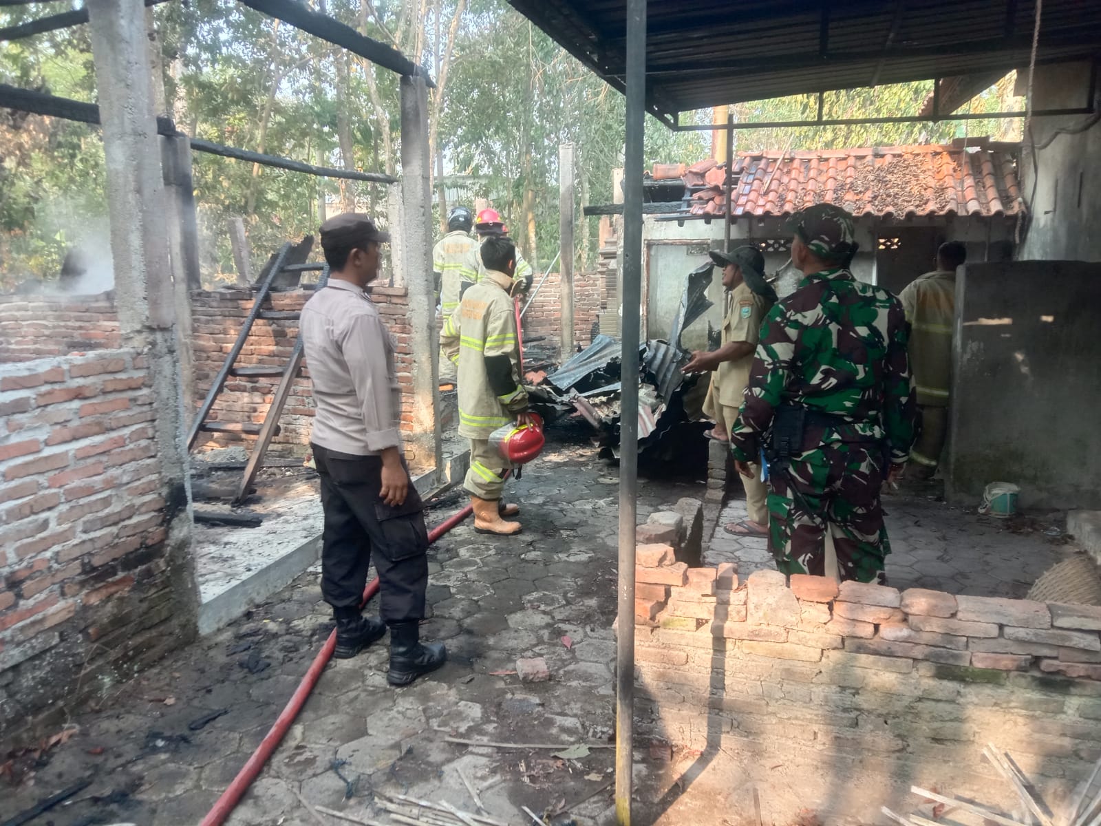 Gudang Furniture di Kebumen Terbakar, Polisi Duga Api Berasal dari Pembakaran Sampah