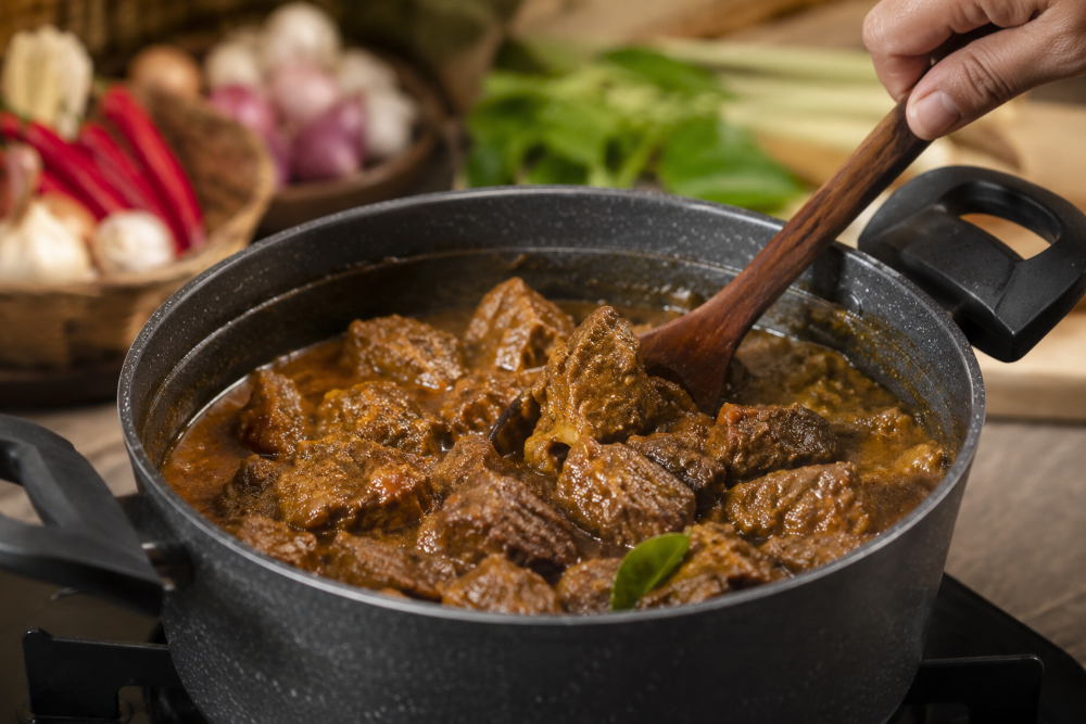 Tips Memasak Daging Kurban agar Empuk dan Tidak Alot