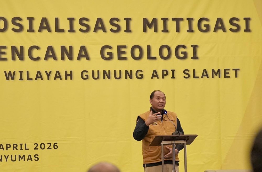 Pemprov Jateng Perkuat Mitigasi Erupsi Gunung Slamet, Status Waspada dan Radius Bahaya Diperluas