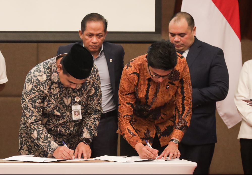 Jateng Tancap Gas Atasi Darurat Sampah, Semarang Raya Jadi Pilot Project Pembangkit Listrik dari Sampah
