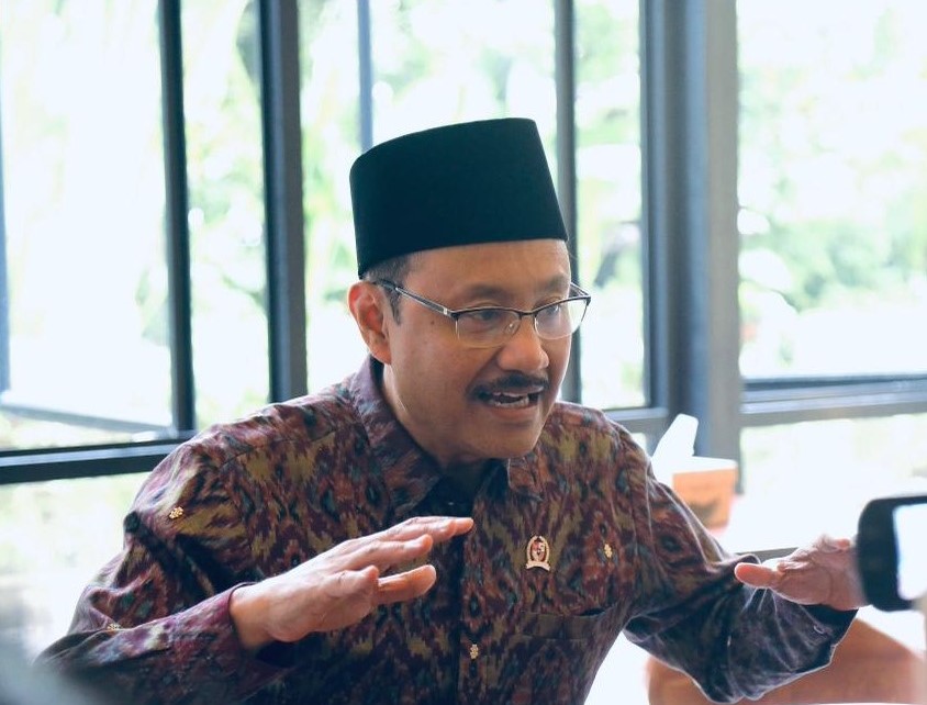 Kemensos Bantah Isu Mark Up Sepatu Sekolah Rakyat, Gus Ipul: Hoax dan Tidak Sesuai Fakta