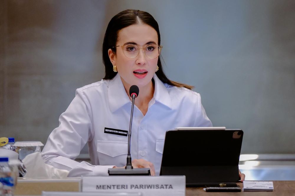 Pariwisata Indonesia Tumbuh Positif, 7,45 Juta Wisman Berkunjung hingga Semester I 2026