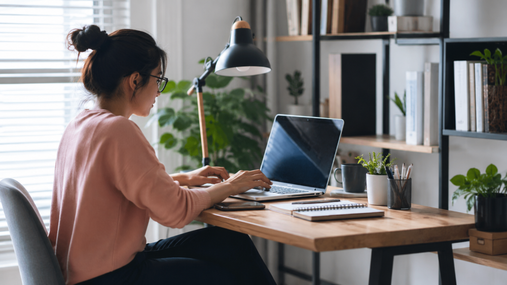 5 Cara Menjadi Freelancer untuk Pemula, Mudah Dapat Klien dan Bangun Karier dari Nol