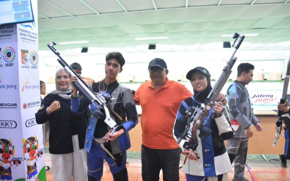 Kakak Beradik Athary dan Al Athur Antar Perbakin Banyumas Raih Emas Perdana Porprov Jateng 2026